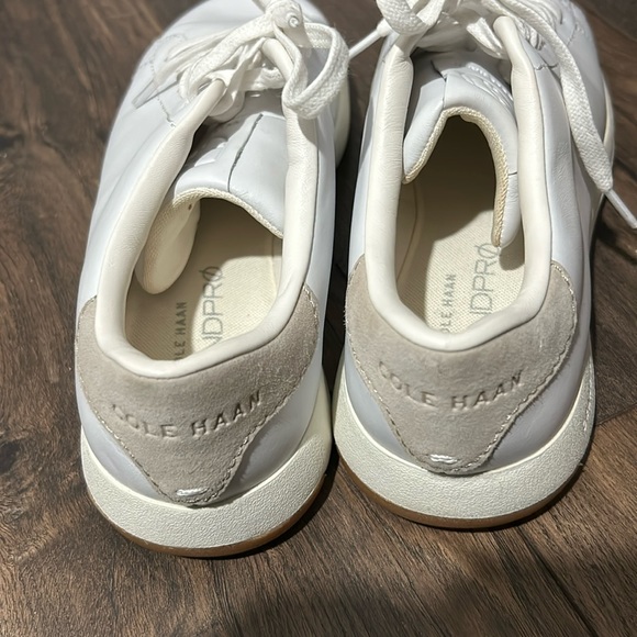 Cole Haan - Mens Grandpro Tennis Sneaker, size 7.5 US color white. NWOT - Picture 2 of 5